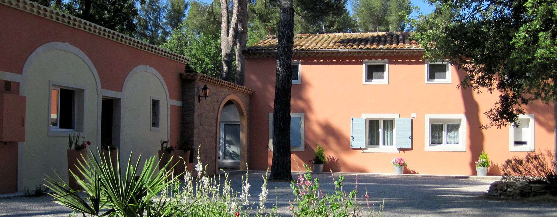 End of Vaccination Pass Decree | Camping le Devançon in Provence